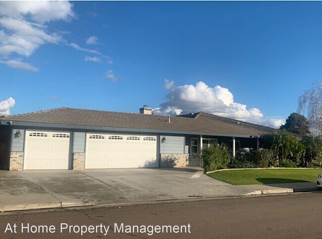 Foto del edificio - 4 br, 3 bath House - 10212 Planebrook Ave