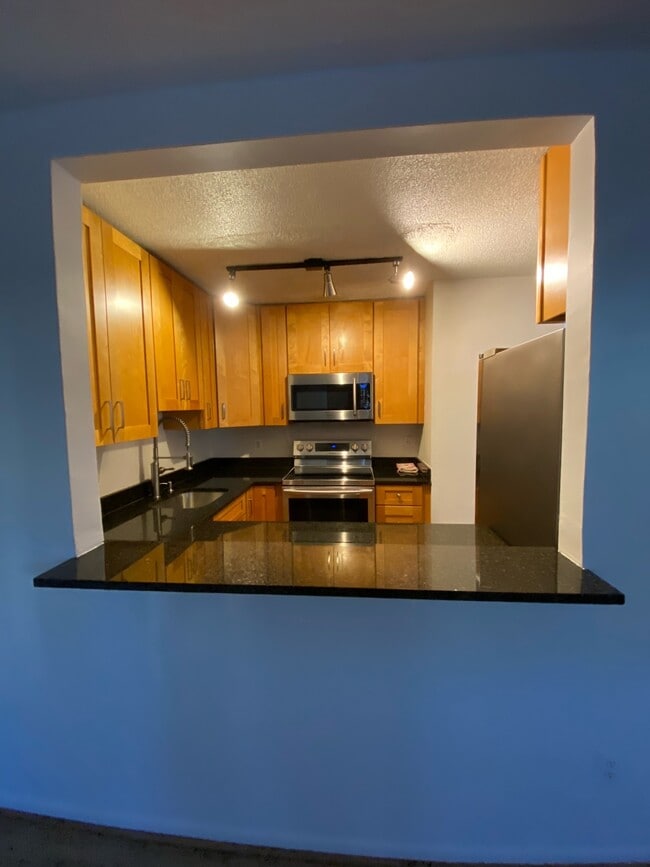 Foto del edificio - 9594 Inverary Ct