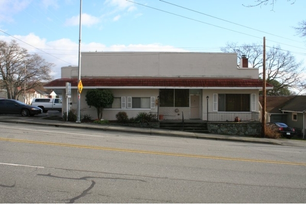 Building Photo - Pioneer Apartments