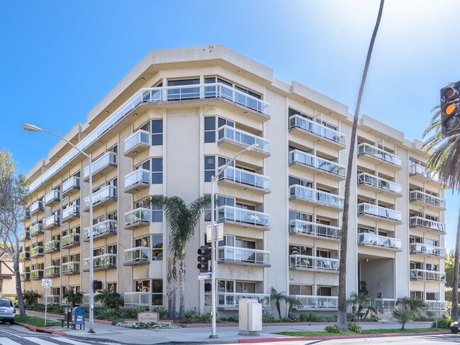Building Photo - 801 Ocean Ave