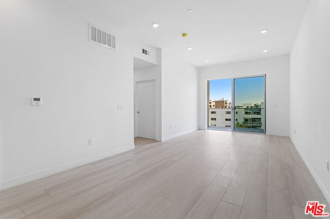 Building Photo - 1650 Sawtelle Blvd