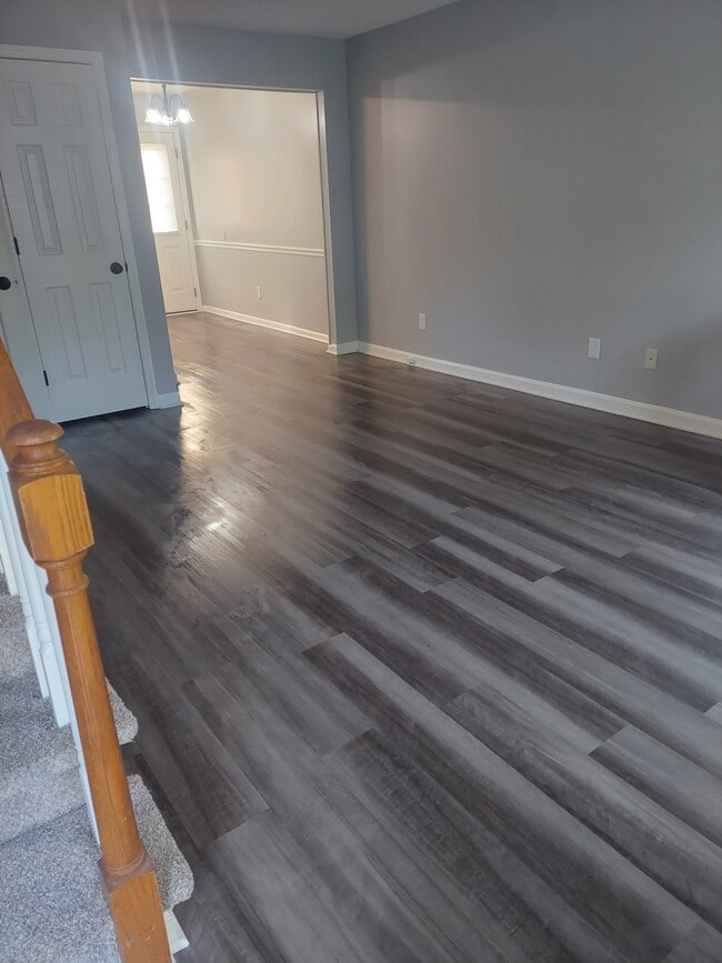 Sala de estar - 139A Shearer St