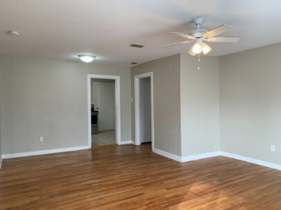 Foto del edificio - "Charming 3-Bedroom Home with 2 Baths in Lubbock – Spacious 1182 Sq Ft of Comfort!"
