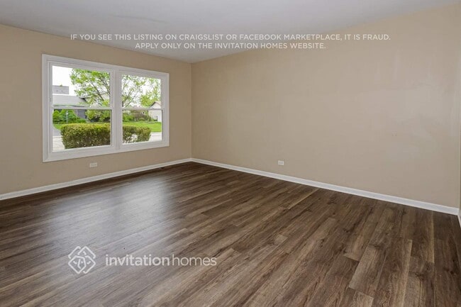 Building Photo - 735 Burr Oak Dr
