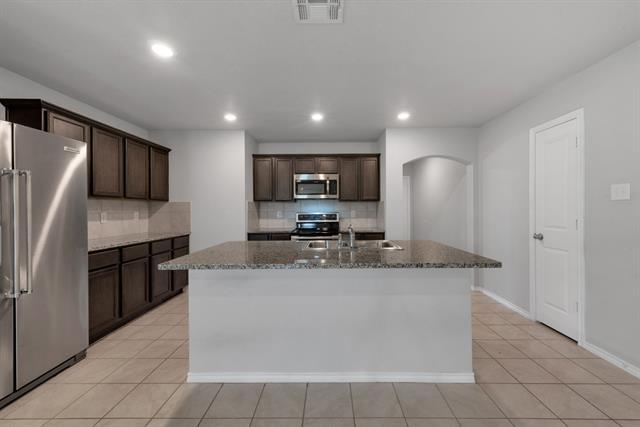 Building Photo - 2415 Anton Dr