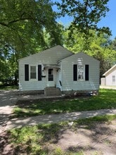 Building Photo - 1011 N 12th St
