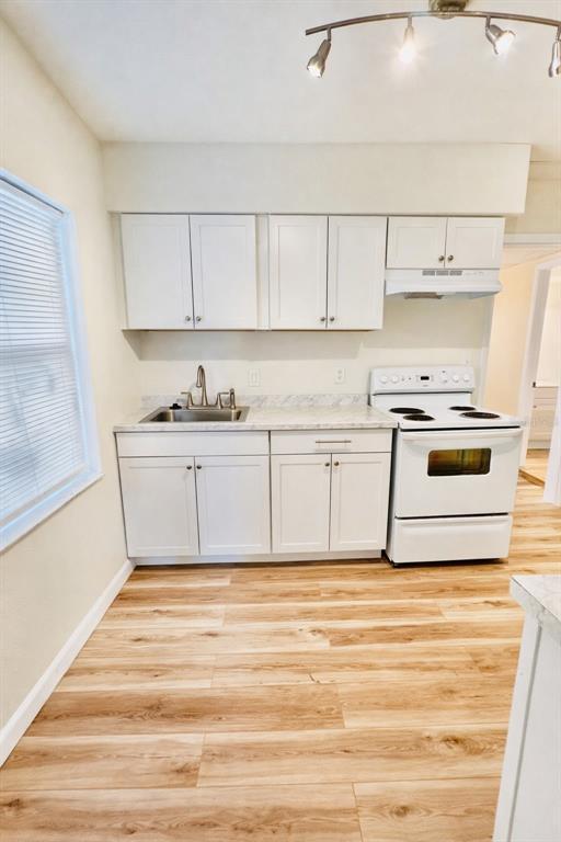 Foto del edificio - 2507 N Armenia Ave