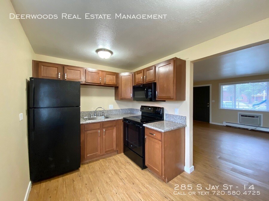 Foto principal - 285 S Jay St