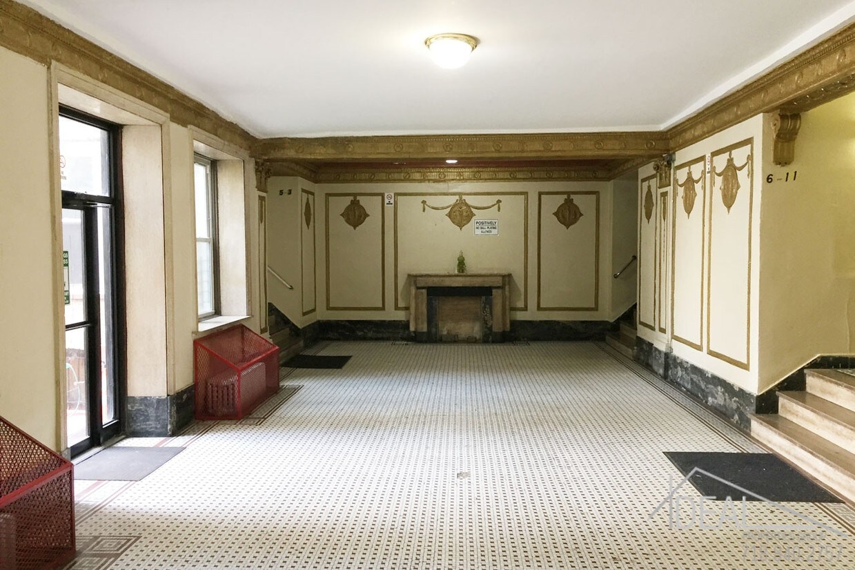 Primary Photo - 51 Stratford Rd