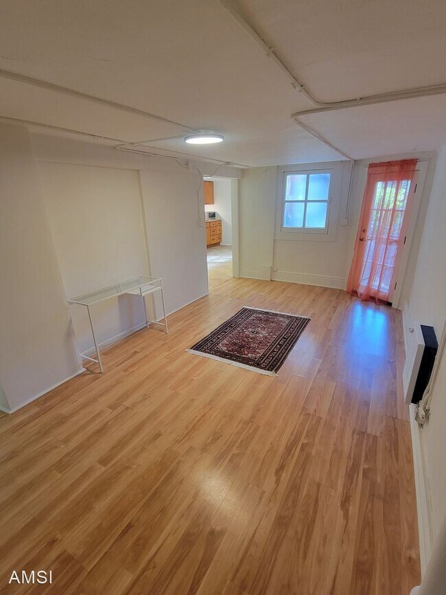 Building Photo - 1 br, 2 bath House - 871 A 14th St.