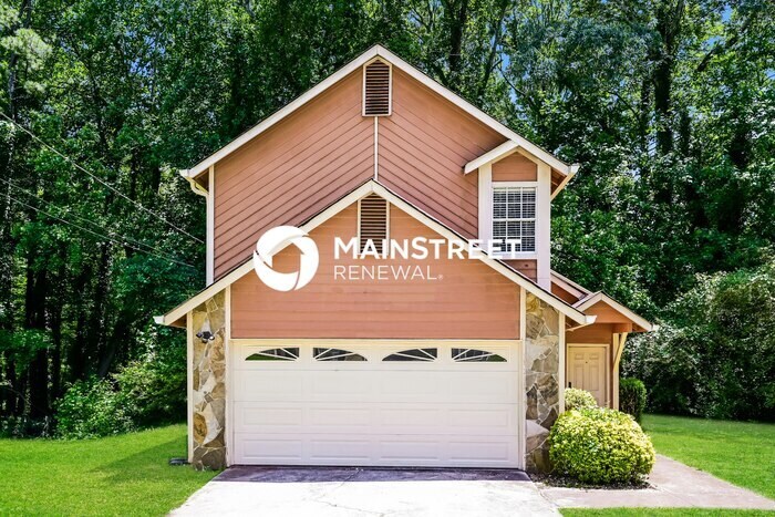 Foto principal - 3 Bedroom Pet-Friendly Home in Decatur, GA...