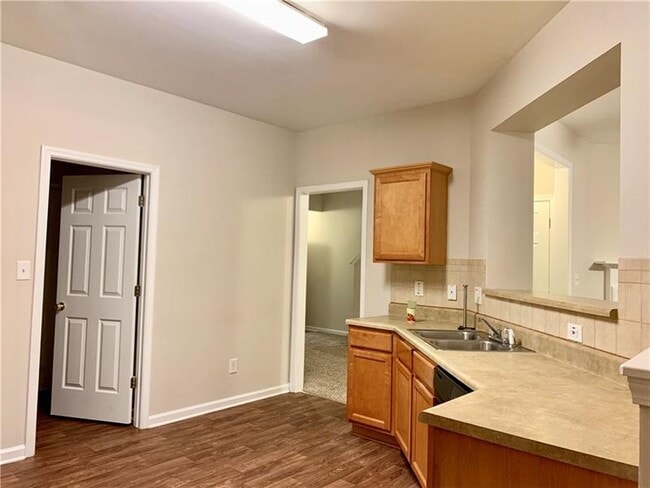Foto del edificio - 2534 Winslow Ridge Dr NE