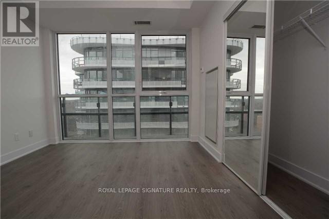 Building Photo - 99 The Donway W