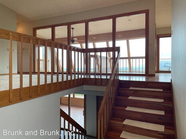 Building Photo - 3 br, 2.5 bath House - 5075 Cliff Point Ci...
