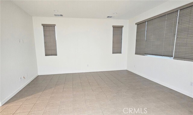 Foto del edificio - 15992 Jamie Ln