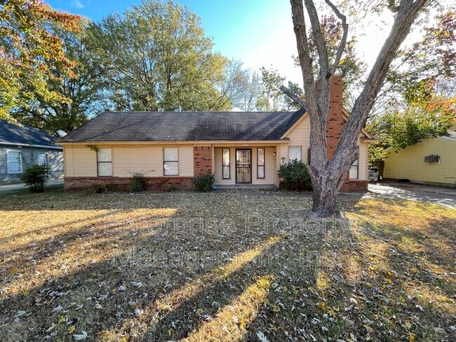 Building Photo - 5802 Lake Port Dr