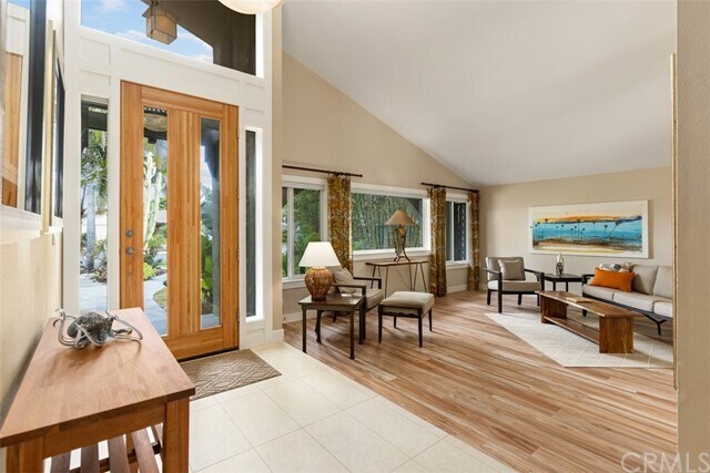 Building Photo - 33122 Sea Lion Dr