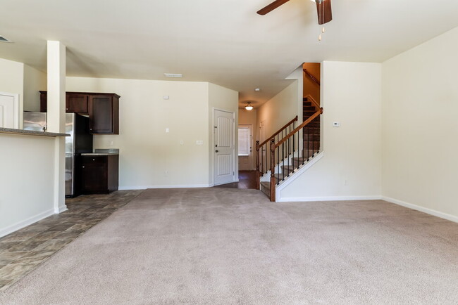 Foto del edificio - 1385 Little Hampton Dr