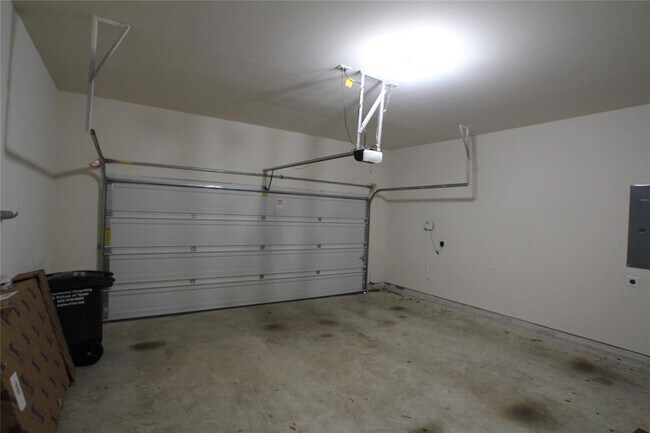 Foto del edificio - 8919 Gardenia Meadow Ln