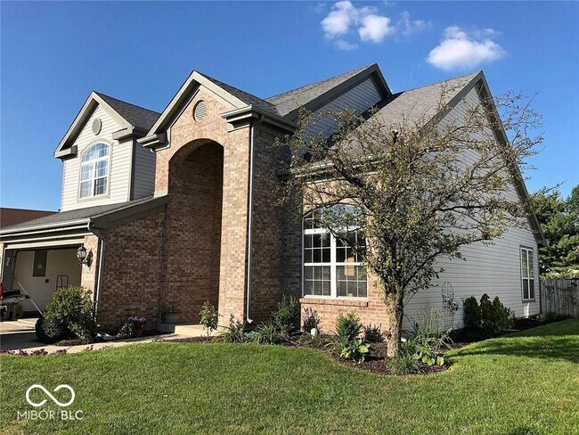 Foto del edificio - 10331 Lakeland Dr