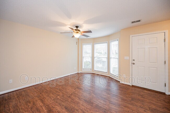 Building Photo - 5216 Falling Creek Ln
