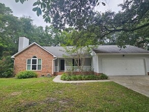 Building Photo - 6902 Persimmon Pl