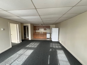 Building Photo - 7 Depot Square