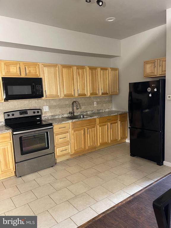 Foto del edificio - 2562 N 31st St