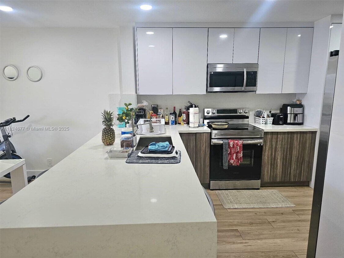 Photo - 7355 Woodmont Terrace 205, Tamarac, FL 33321