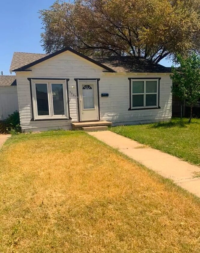 Foto principal - 4207 S Hayden St