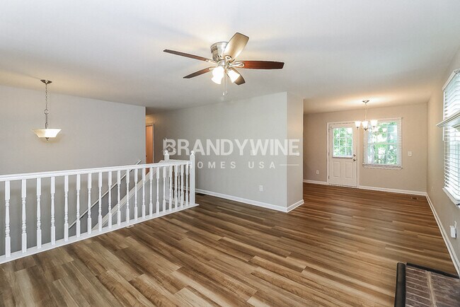 Foto del edificio - One half month FREE RENT! $5 APP FEES!!
