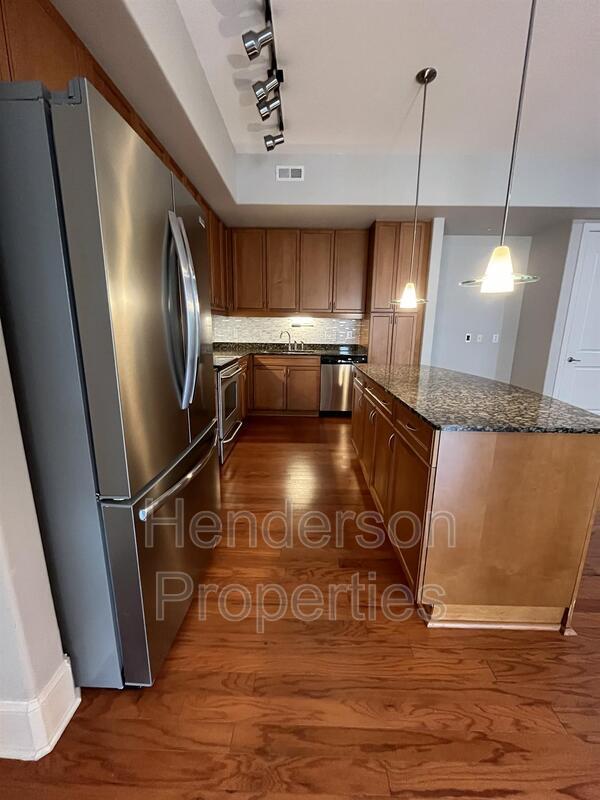 Foto del edificio - 4620 Piedmont Row Dr