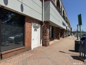 Building Photo - 1022 Main St