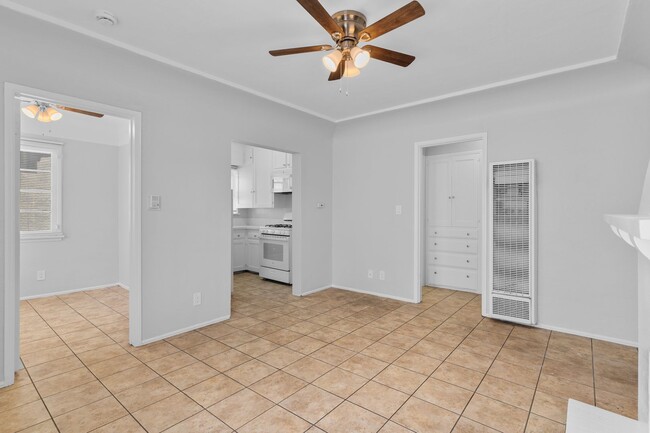 Foto del edificio - 432-446 Walnut Avenue