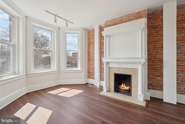 Foto del edificio - 223 R St NW