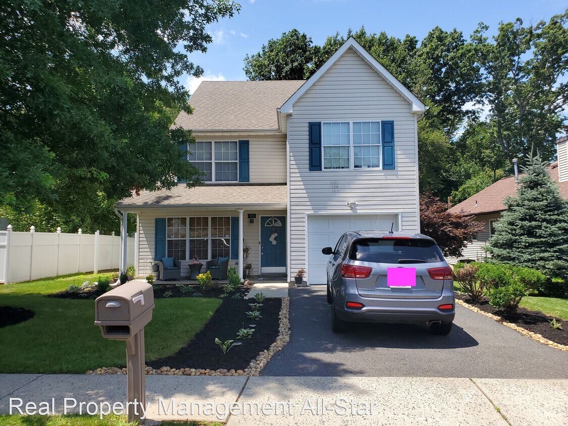 Foto principal - 3 br, 2.5 bath House - 90 Arlington Avenue