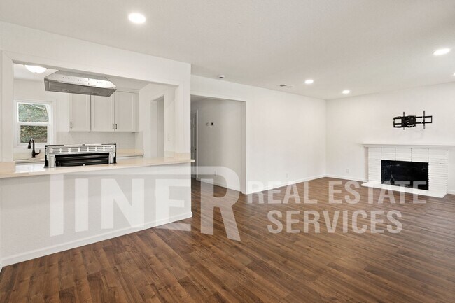 Foto del edificio - 2017 Buckeye Dr