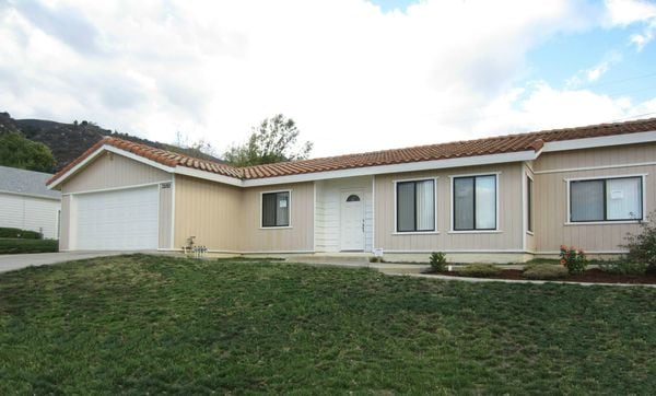 Building Photo - 33193 Friar Tuck Way