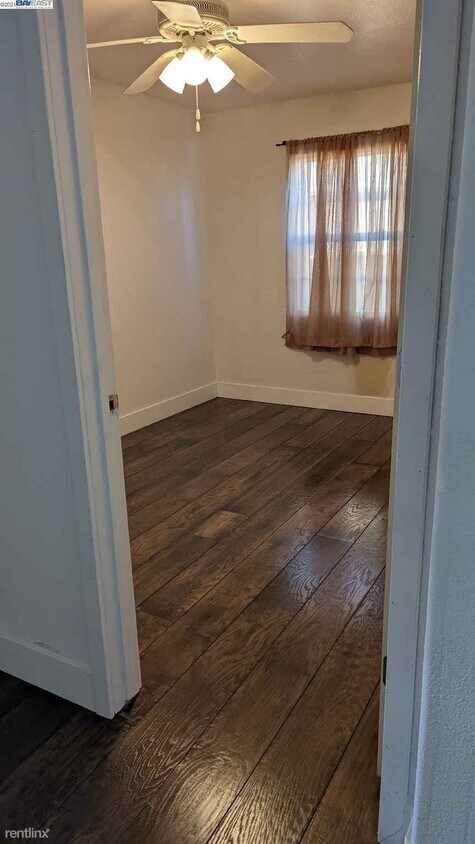 Primary Photo - 3 br, 2 bath House - 21807 Meekland Ave
