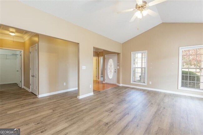 Building Photo - 300 McKendree Ct