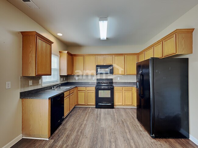 Building Photo - 11422 Erwin Ridge Ave