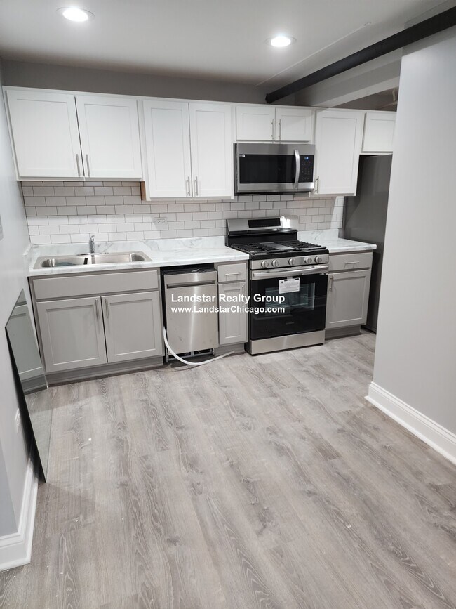 Foto del edificio - 1253 W Rosemont Ave