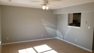 Foto del edificio - AVAILABLE NOW!! 2 Bedroom Townhome!!