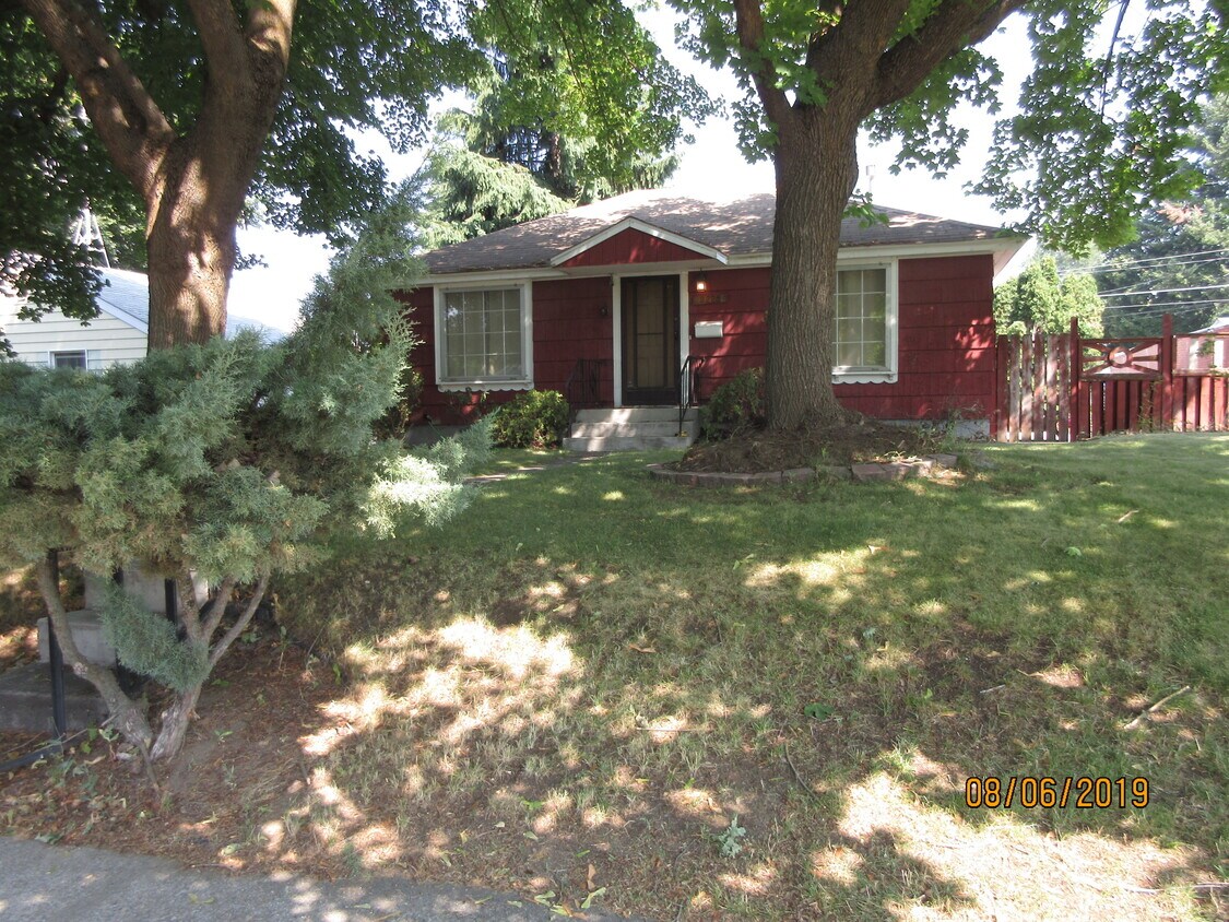 2228 W Sanson Ave, Spokane, WA 99205 House Rental in Spokane, WA