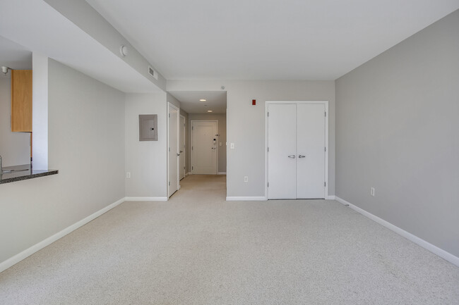 Building Photo - 350 G St SW
