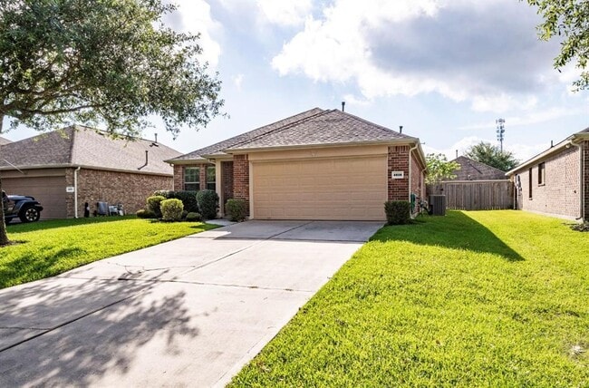 Building Photo - 4606 Pin Oak Creek Ln