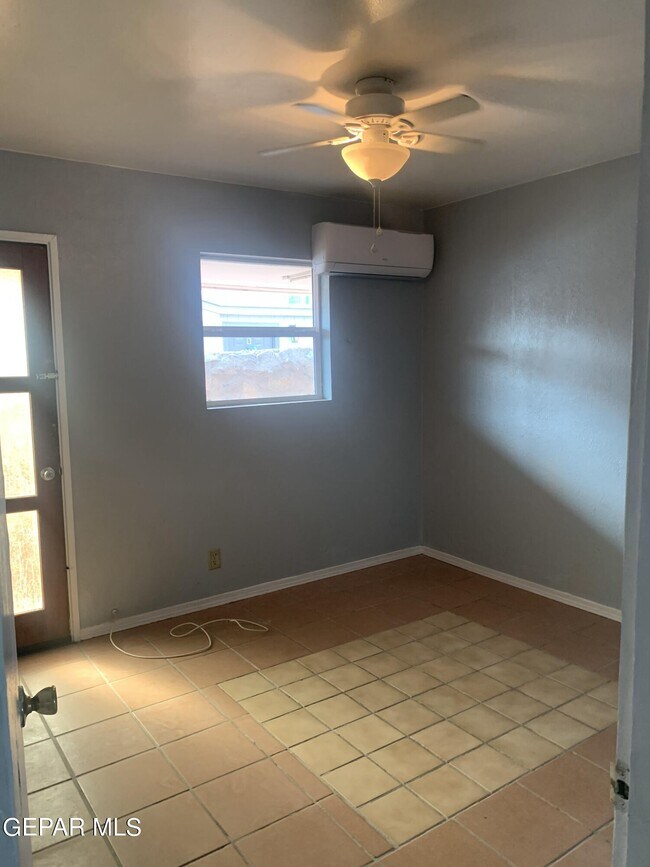 Foto del edificio - 3910 Leavell Ave