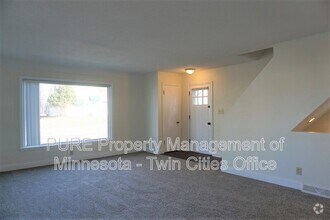 Building Photo - 416 3rd Ave S
