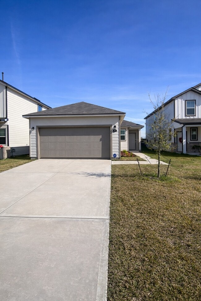 Building Photo - 20935 Endeavor St