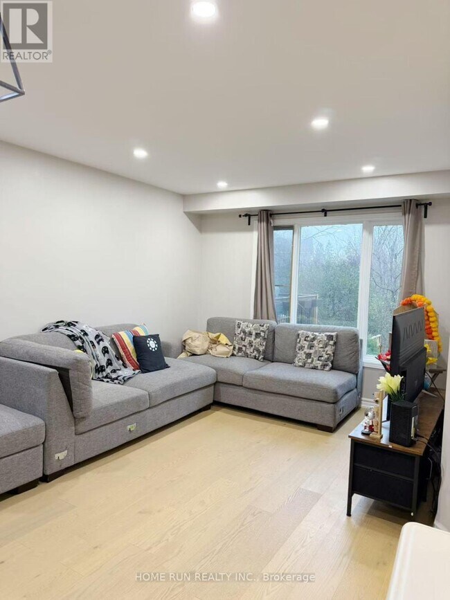 Building Photo - 63 Banchory Crescent